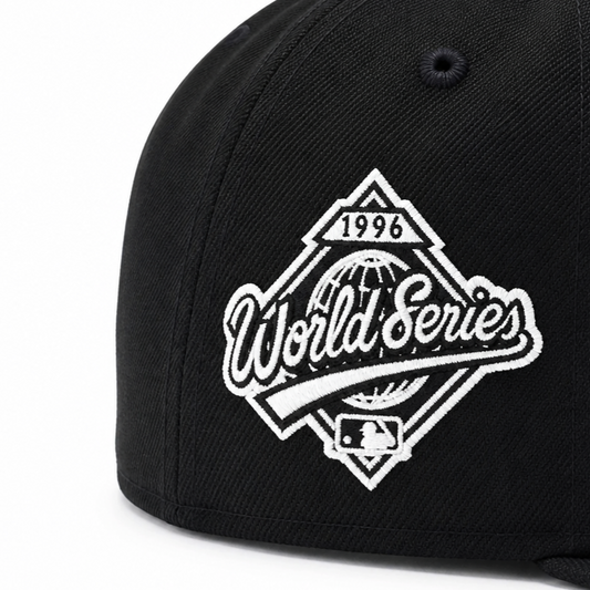 9FIFTY NEW ERA MEN'S MLB 1996 WORLD SERIES SIDEPATCH NEW YORK YANKEES BLACK SNAPBACK HAT