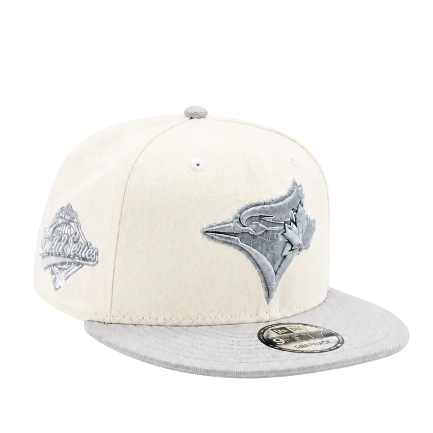 NEW ERA 9FIFTY TORONTO BLUE JAYS 1992 WORLD SERIES OFF WHITE/CHROME GREY SNAPBACK HAT