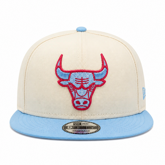 NEW ERA 9FIFTY NEW ERA CHICAGO BULLS OFF-WHITE/SKYBLUE SNAPBACK