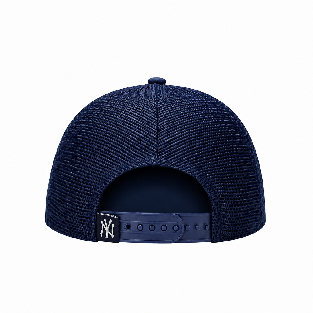 MEN'S NEW ERA MLB 9FORTY NEW YORK YANKEES NAVY BLUE & WHITE MESH TRUCKER SNAPBACK CAP