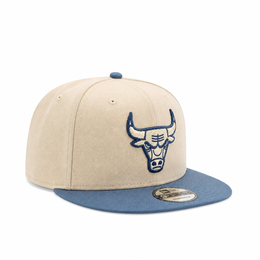 MEN'S NEW ERA NBA 9FIFTY CHICAGO BULLS CREAM & BLUE SNAPBACK HAT