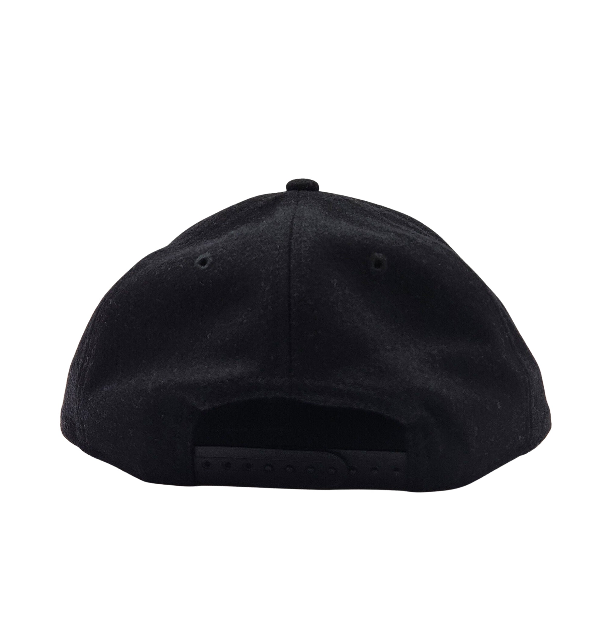 MEN'S NEW ERA GOLDEN STATE WARRIORS SUEDE BLACK SNAPBACK HAT