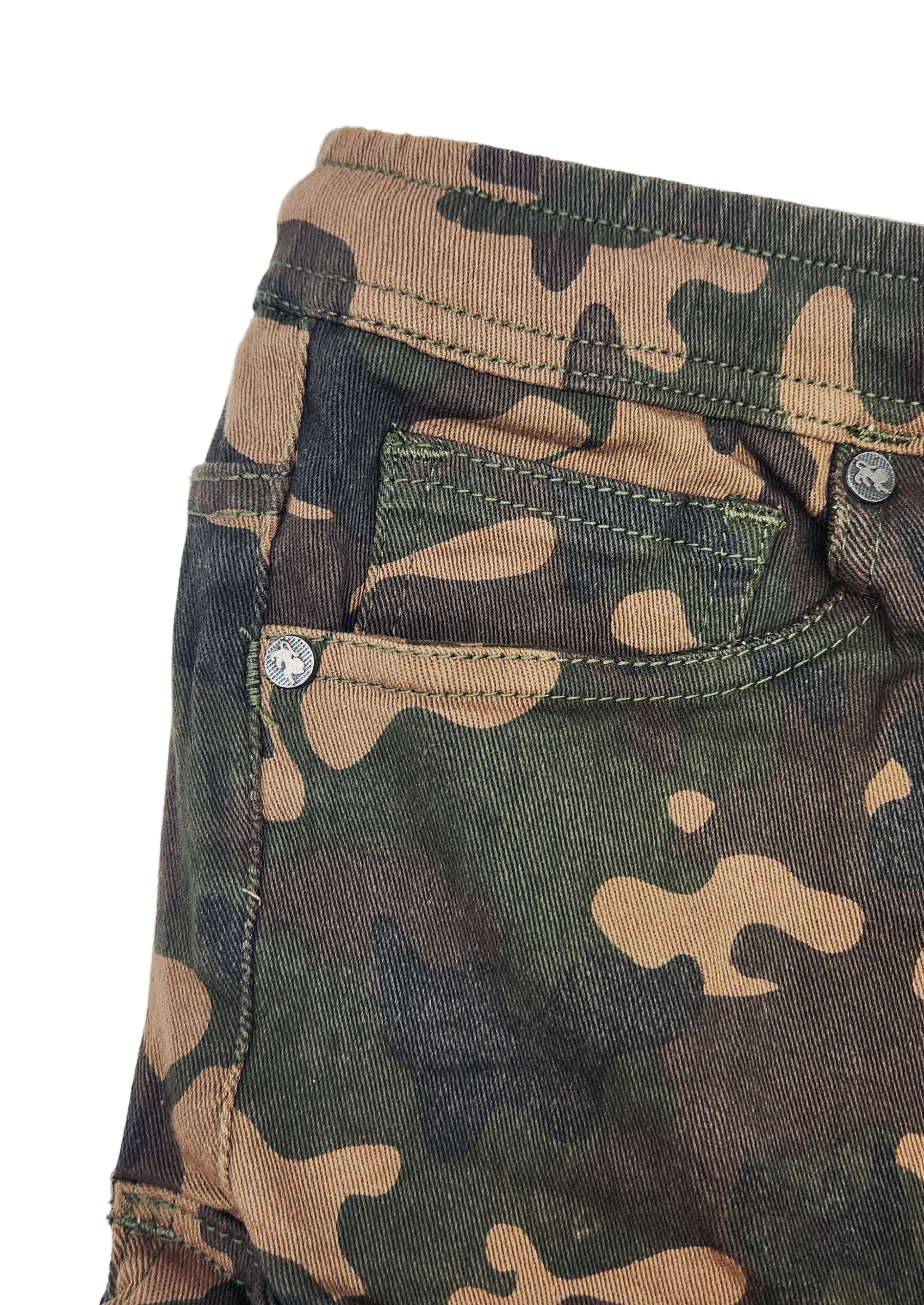 MEN'S ONE CULTURE CARGO DENIM JOGGER PANTS (GREEN CAMO)