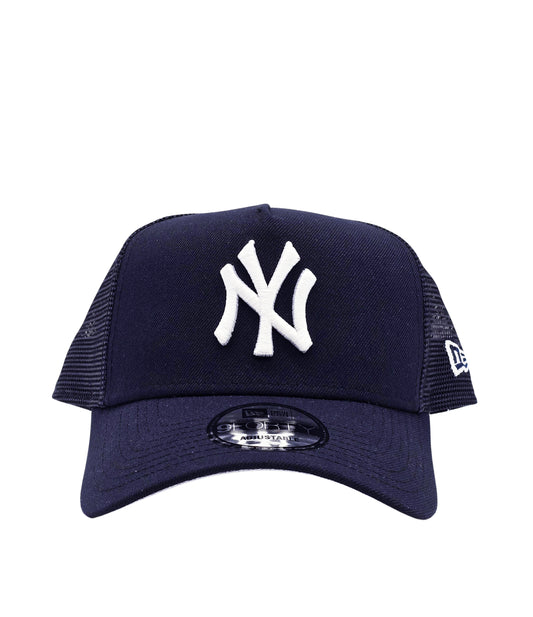 NEW ERA 9FORTY NEW YORK YANKEES NAVY TRUCKER ADJUSTABLE CAP