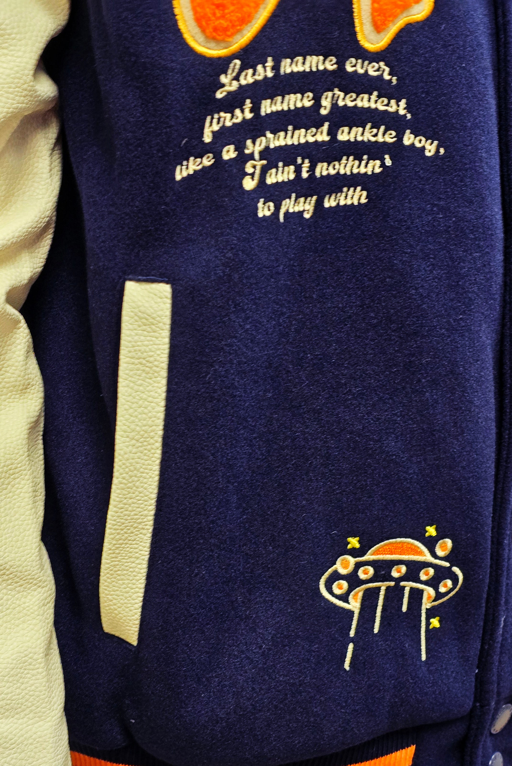 BLEECKER & MERCER MEN'S MIXED FABRIC EMBROIDERED VARSITY JACKET W/ PATCHES (NAVY)