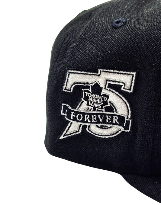NEW ERA 9FIFTY NHL 75 FOREVER TORONTO MAPLE LEAFS BLACK/WHITE SNAPBACK HAT