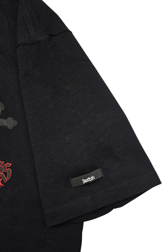 SWITCH MEN'S HELP DEATH DROP SHOULDER FEARLESS DOGS GRAPHIC T-SHIRT (BLACK)