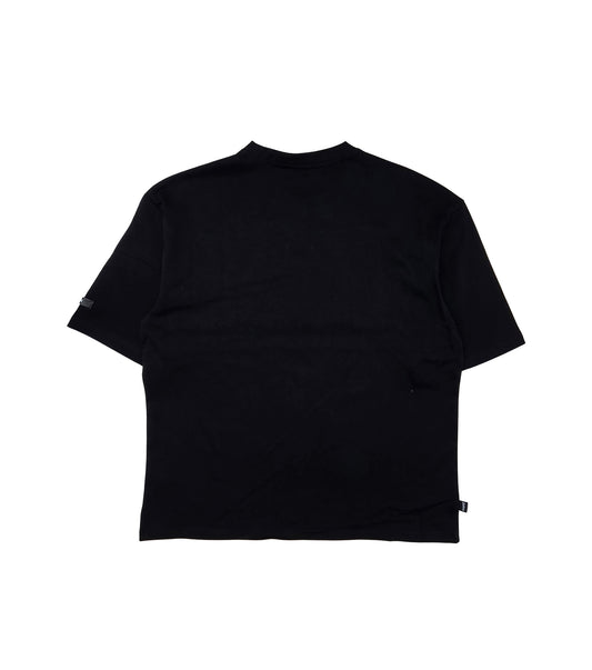 SWITCH MEN'S RHINESTONE MINERAL WASHED SKULL DROP SHOULDER GRAPHIC T-SHIRT (BLACK)