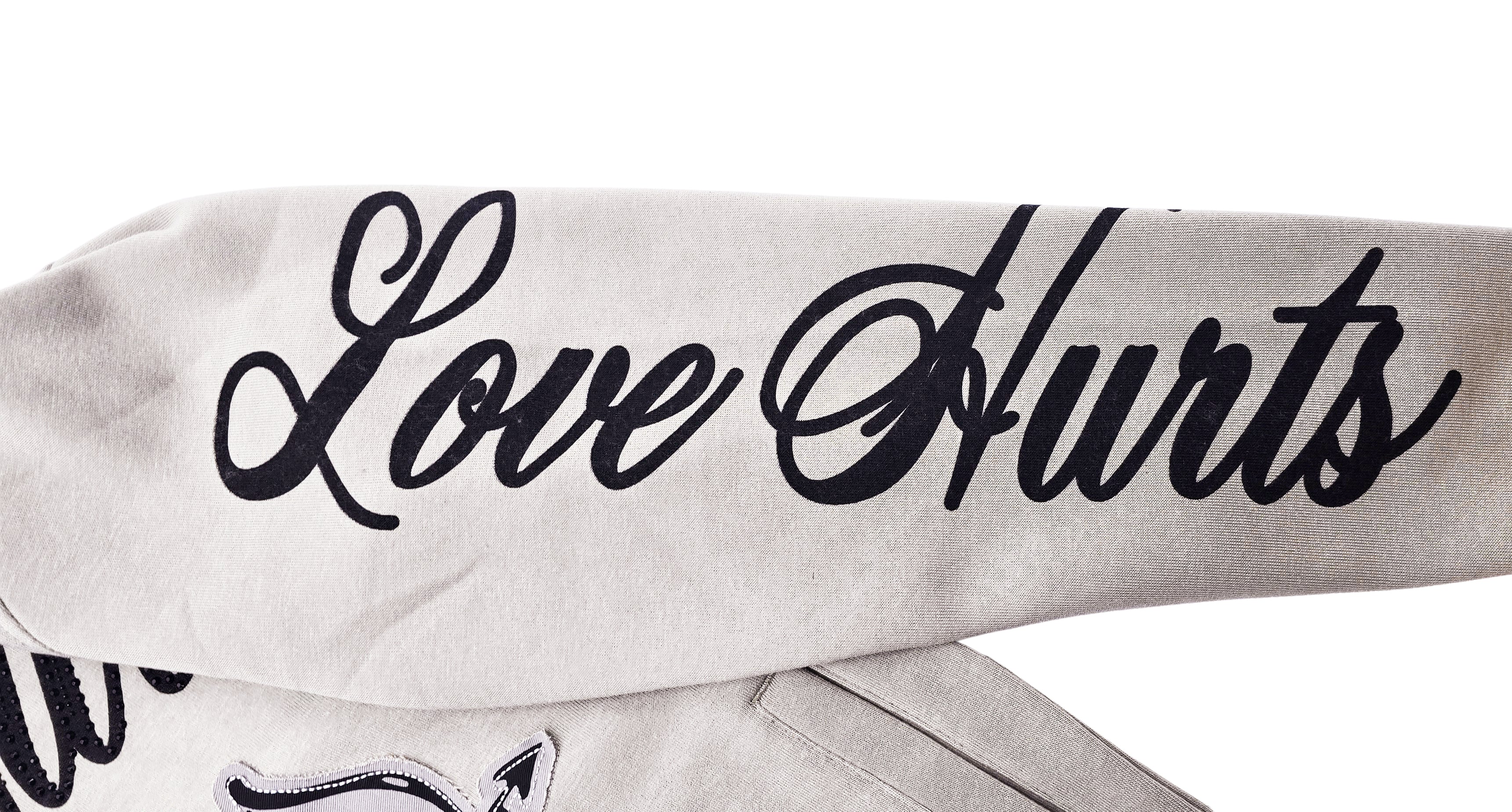 PJ MARK BLEECKER & MERCER MEN'S 2PIECE RHINESTONE LOVE HURTS GRAPHIC OYESTER GREY PULLOVER & STACKED PANTS SET