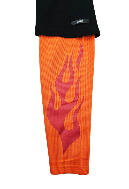 SWITCH MEN'S LONG SLEEVE DEATH HUNTER GRAPHIC T-SHIRT (BLACK)