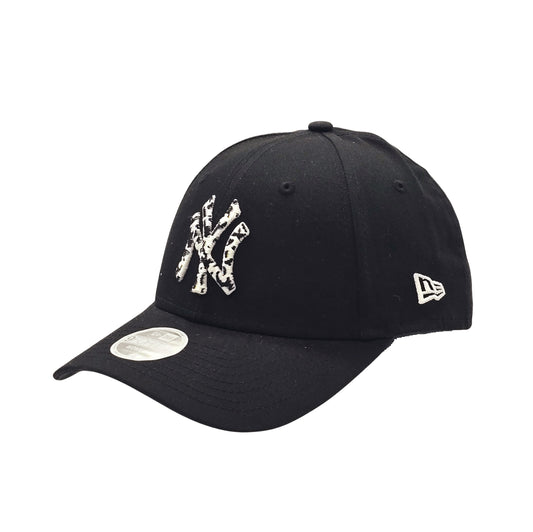 9FORTY NEW ERA NEW YORK YANKEES BLACK/WHITE WOMEN'S ADJUSTABLE CAP