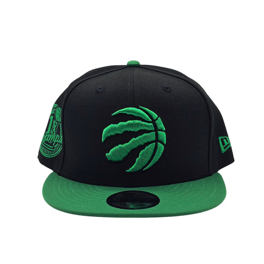 NEW ERA 9FIFTY NBA TORONTO RAPTORS 1X CHAMPS BLACK KELLY GREEN SNAPBACK HAT