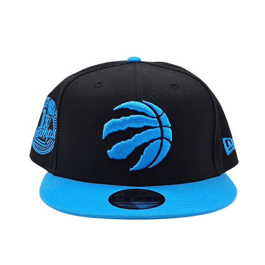 NEW ERA 9FIFTY NBA TORONTO RAPTORS 1X CHAMPS BLACK/BLUE SNAPBACK HAT