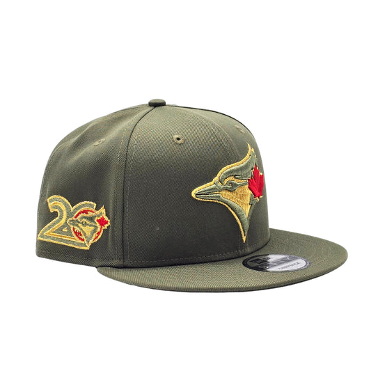 NEW ERA 9FIFTY MLB TORONTO BLUE JAYS 20TH ANNIVERSARY OLIVE GREEN & GOLD SNAPBACK HAT