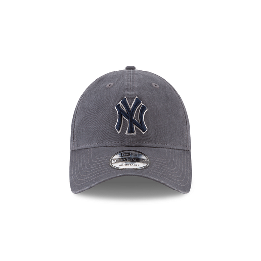 MEN'S NEW ERA MLB CORE CLASSIC 2 9TWENTY NEW YORK YANKEES GREY & BLACK STRAPBACK CAP
