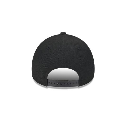 MEN'S NEW ERA MLB 9FORTY A-FRAME CHICAGO WHITE SOX BLACK & WHITE SNAPBACK HAT