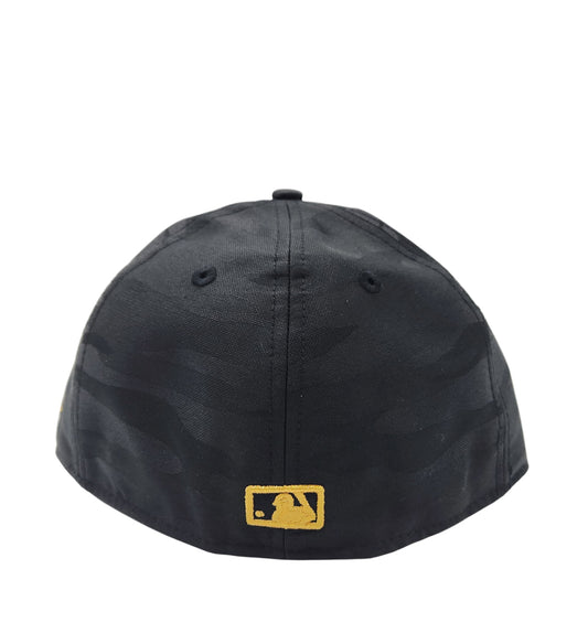 NEW ERA 9FIFTY TORONTO BLUE JAYS BLACK CAMO WITH GOLD LOGO FITTED HAT