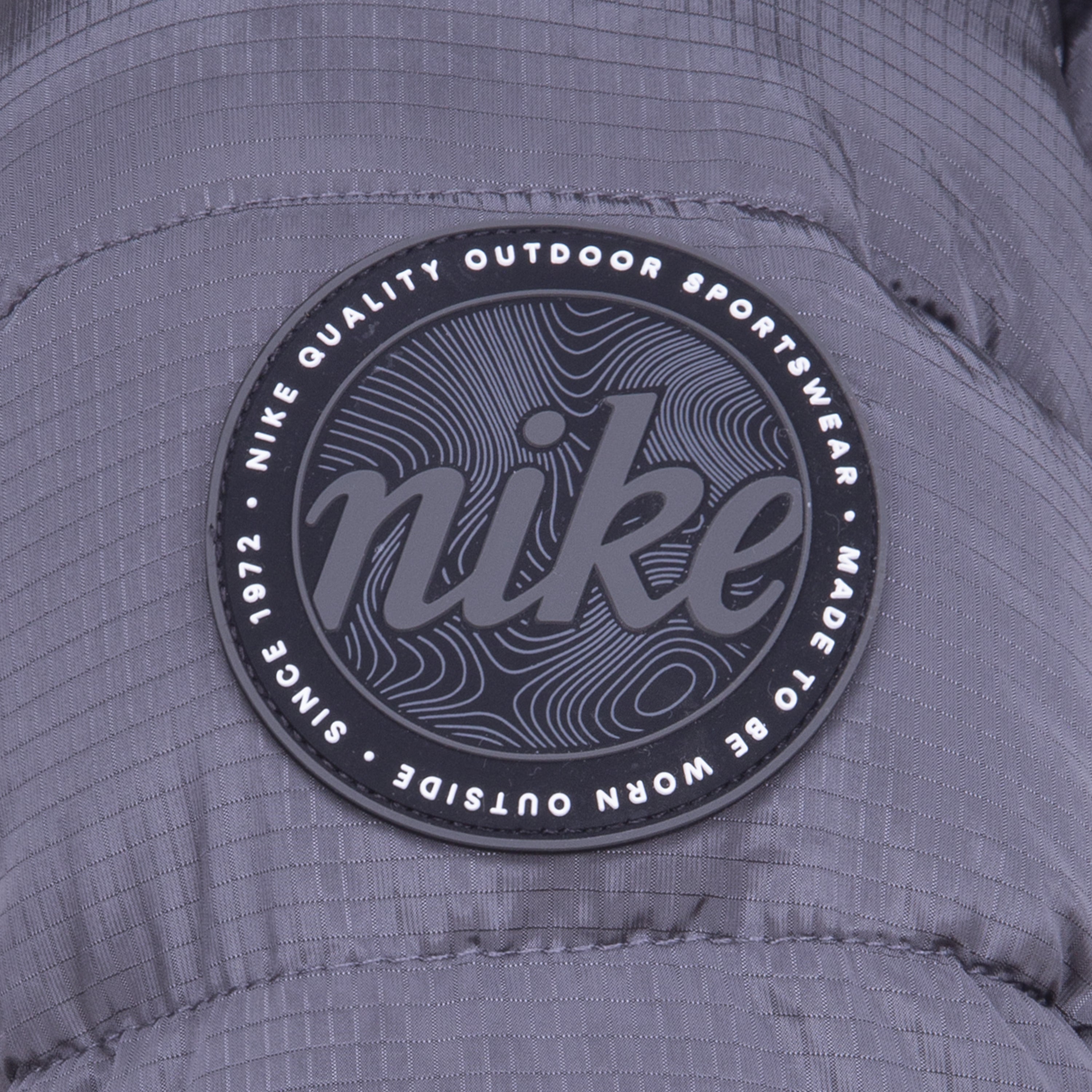 NIKE KIDS HEAVY DOWN OUTDOOR SPORTSWEAR JACKET (SIZE 4-7)