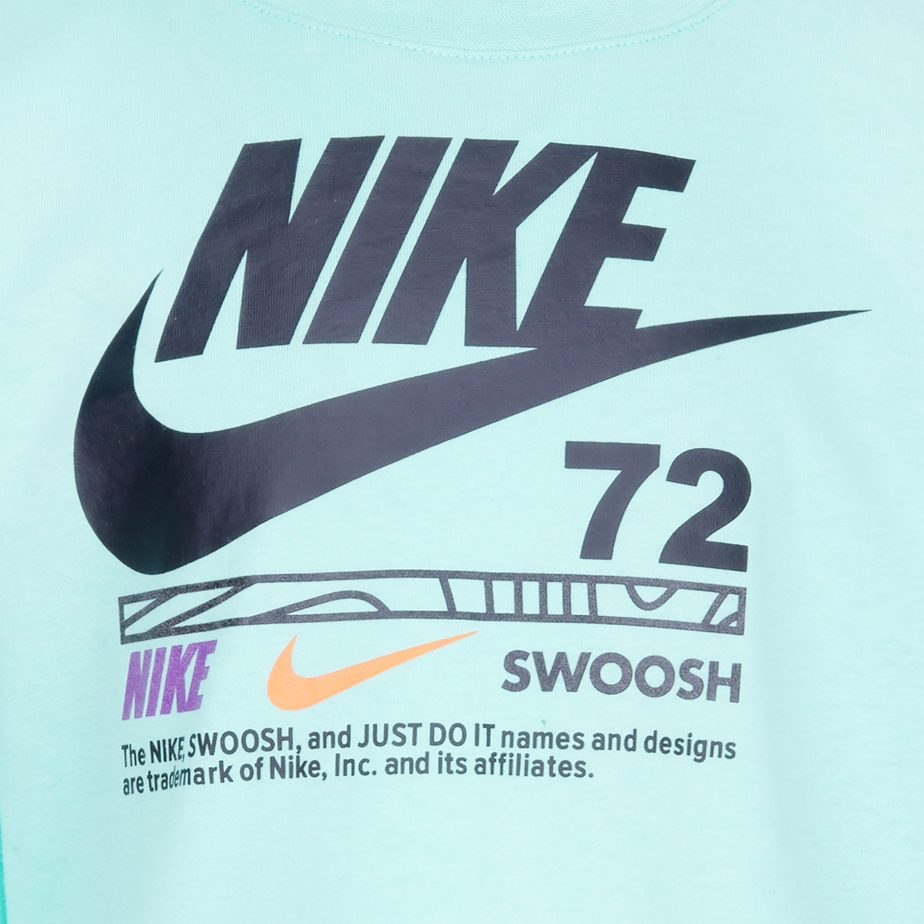 NIKE KIDS ILLUMINATE LONG SLEEVE T-SHIRT & PANT SET (MINT GREEN/BLACK SIZE 4-7Y)