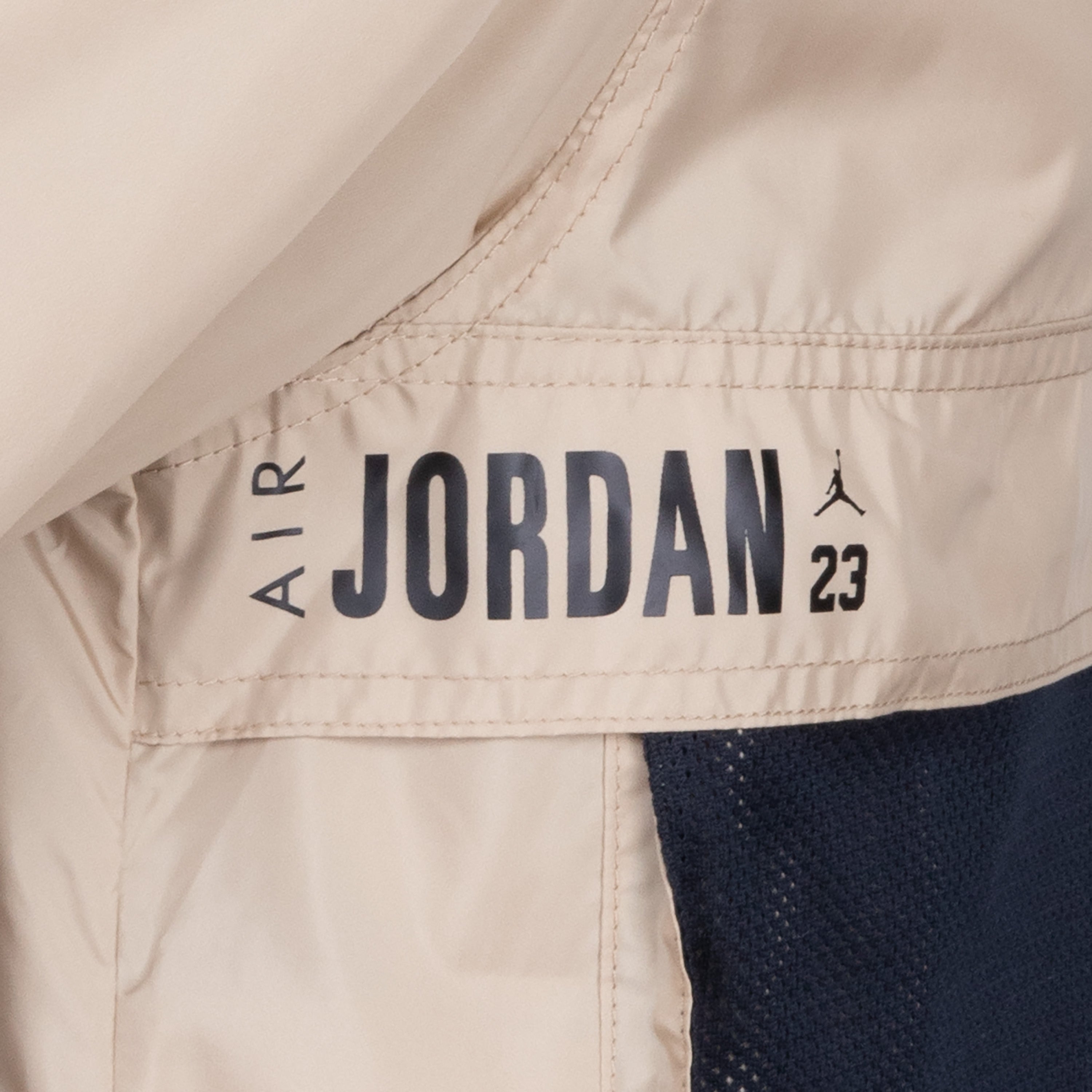 JORDAN YOUTH KIDS' JUMPMAN KHAKI/BLACK WINDBREAKER (SIZE KIDS S-XL)