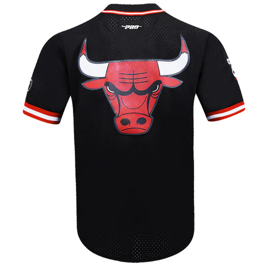 PRO STANDARD NBA CHICAGO BULLS SCRIPT TAIL MEN'S WARM UP BLACK/RED SHORT SLEEVE JACKET