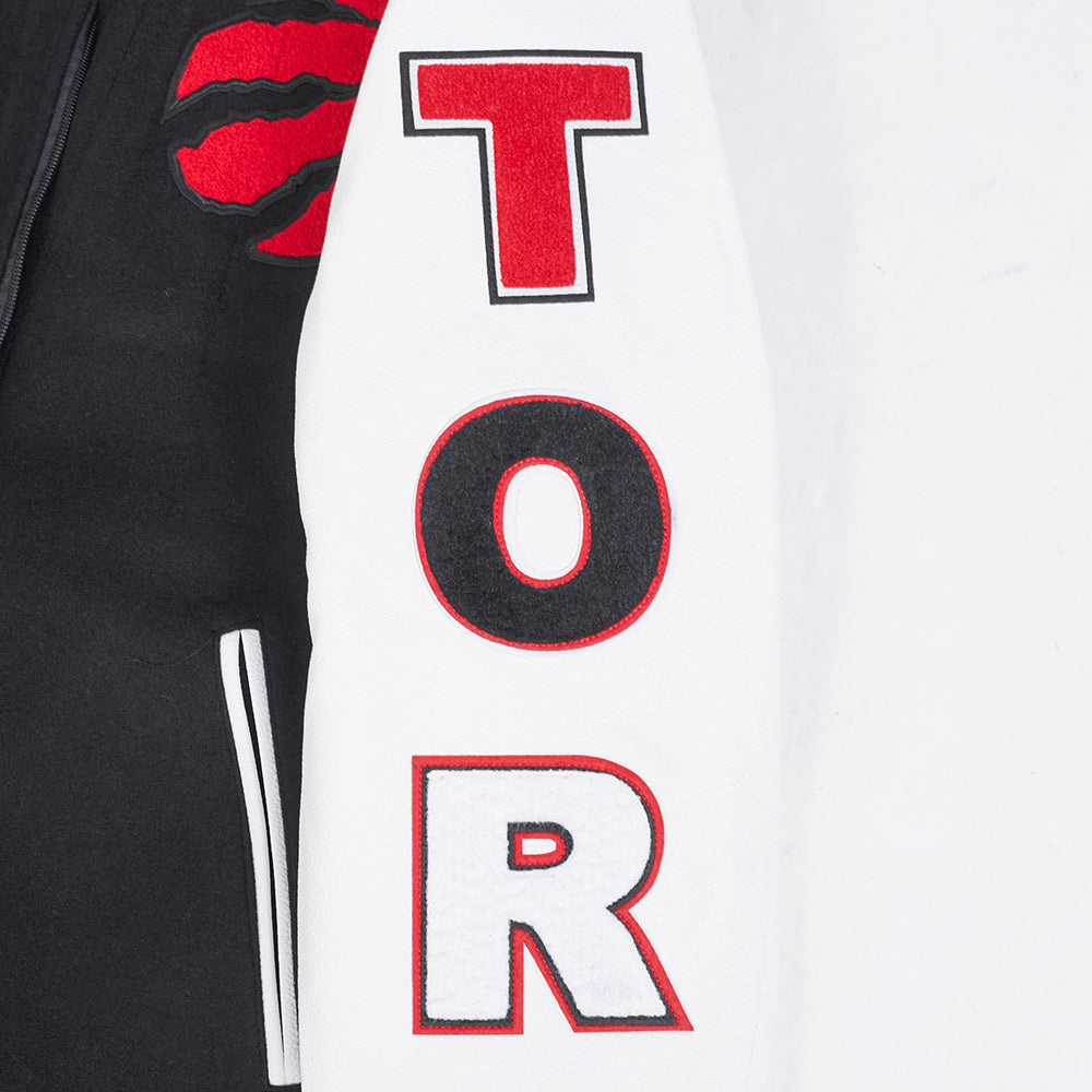 PRO STANDARD MEN'S NBA TORONTO RAPTORS BLACK/WHITE CLASSIC VARSITY JACKET