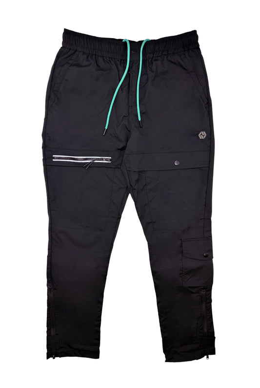 WT02 TECH WOVEN CARGO PANTS (BLACK)