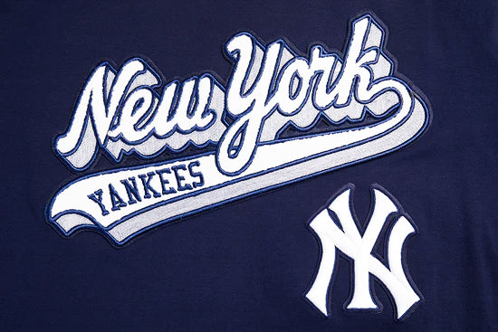 PRO STANDARD MLB NEW YORK YANKEES SCRIPT TAIL MEN'S NAVY BLUE T-SHIRT