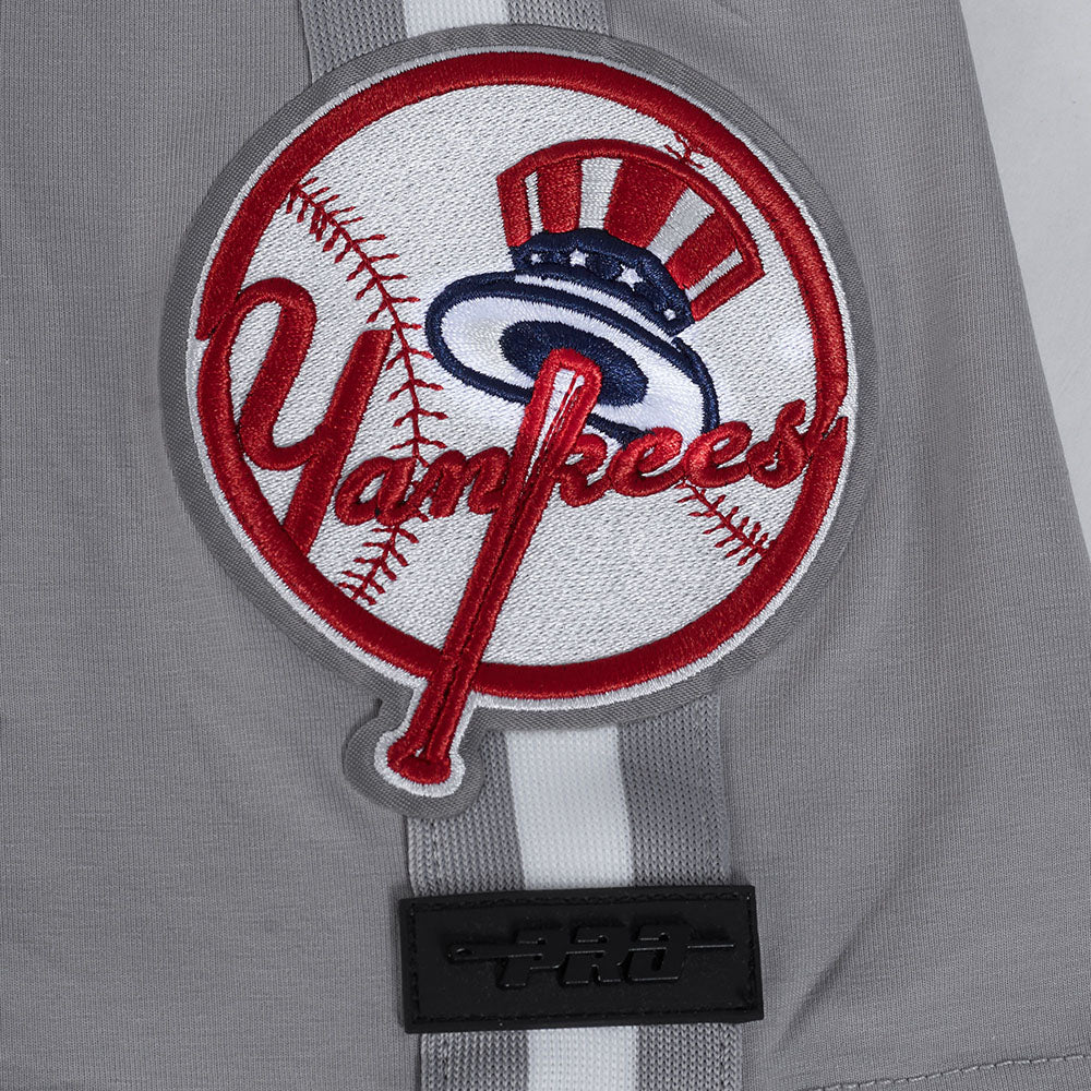 PRO STANDARD MEN'S MLB NEW YORK YANKEES AARON JUDGE #99 SINGLE JERSEY STRIPED GREY T-SHIRT