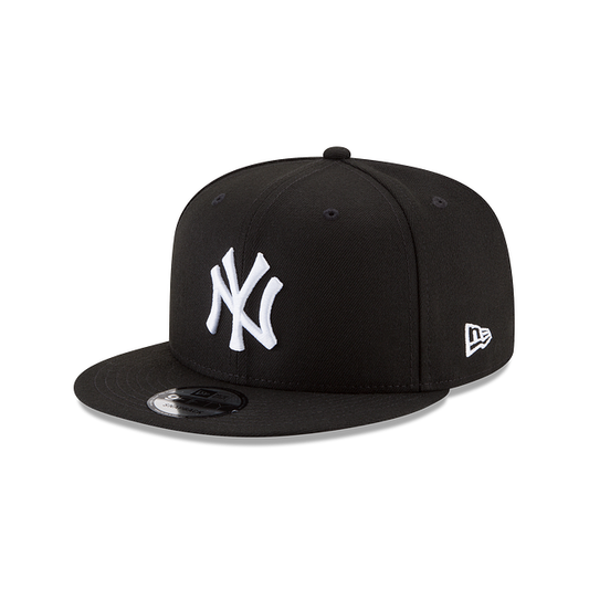 9FIFTY NEW ERA NEW YORK YANKEES BLACK & WHITE SNAPBACK