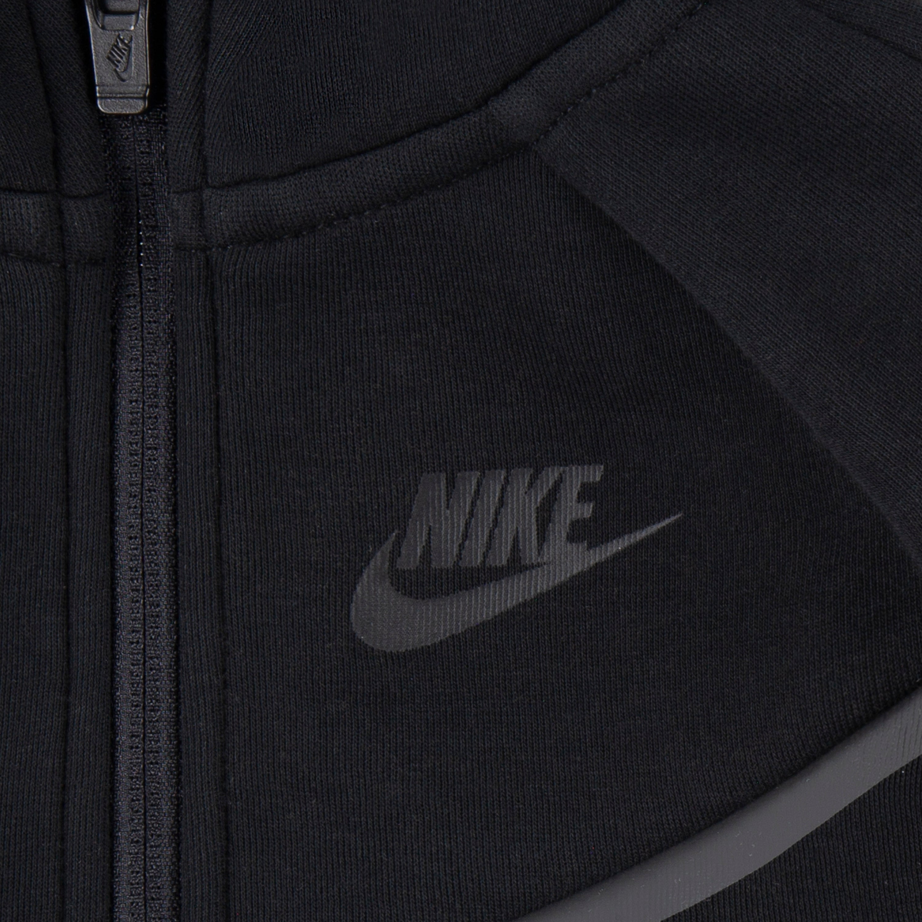 NIKE SPORTSWEAR TODDLERS' TECH FLEECE FULL ZIP ALL BLACK HOODIE & JOGGER SET (SIZE 2T-4T)