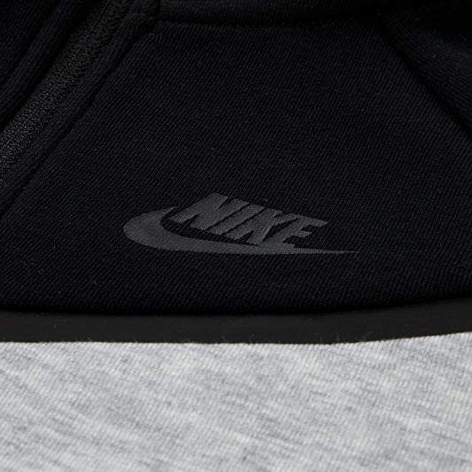 NIKE SPORTSWEAR TODDLERS' TECH FLEECE FULL ZIP BLACK & GREY HOODIE & JOGGER SET (SIZE 2T-4T)