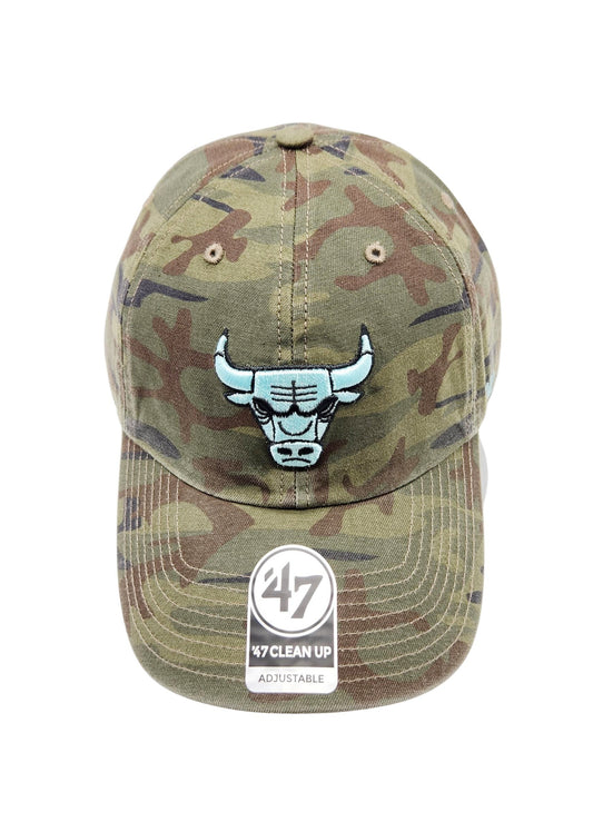 CHICAGO BULLS NBA ADJUSTABLE CAMO CAP
