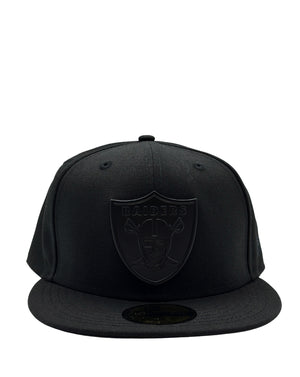 Raiders 'SILVER METAL-BADGE' Shadow Tech Fitted Hat by New Era 